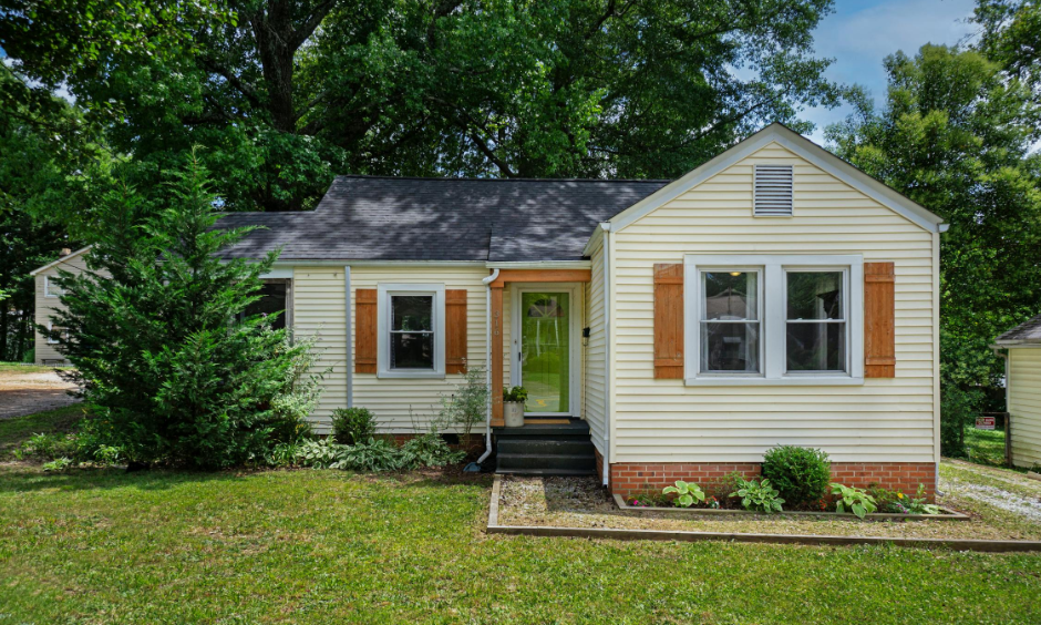 Maximizing Your Home’s Curb Appeal with Simple Upgrades