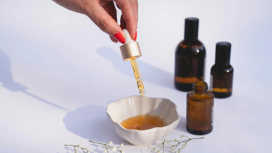 The Essential Guide to Using Dropper Bottles for Oil Blends