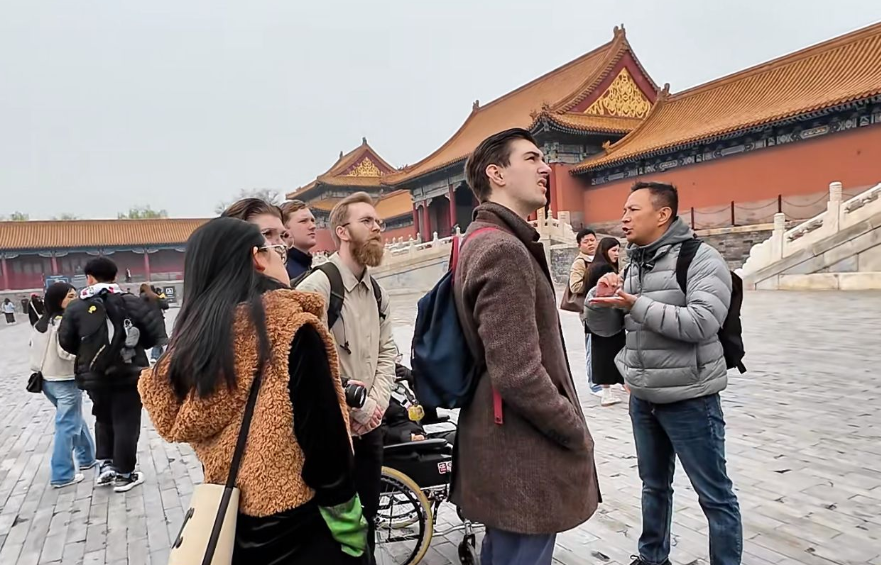 China Tour Guide: A Practical and Cultural Overview for Travelers