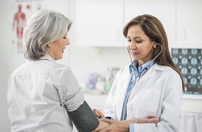 Understanding Syringe Connections: Luer Lock vs Luer Slip