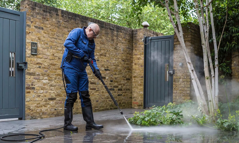 Jet Washing: A Complete Guide to Modern Exterior Cleaning Solutions