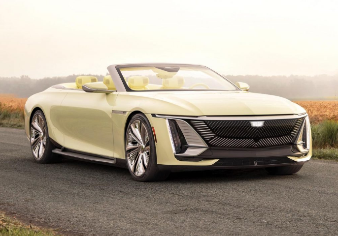 Why Open-Top Luxury Cars Are Redefining the Modern Travel Experience