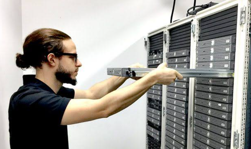 CtrlServers Amsterdam Data Center Hosting: Premium Dedicated Server Infrastructure