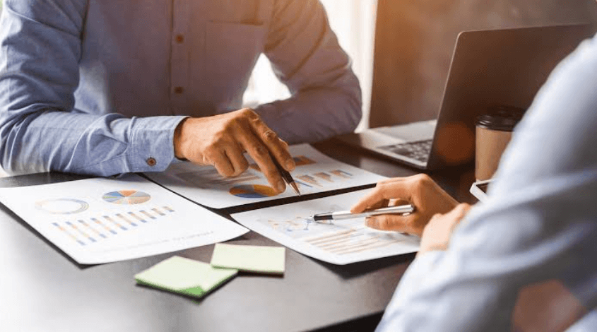How Tax Accountants Protect Clients During IRS Audits