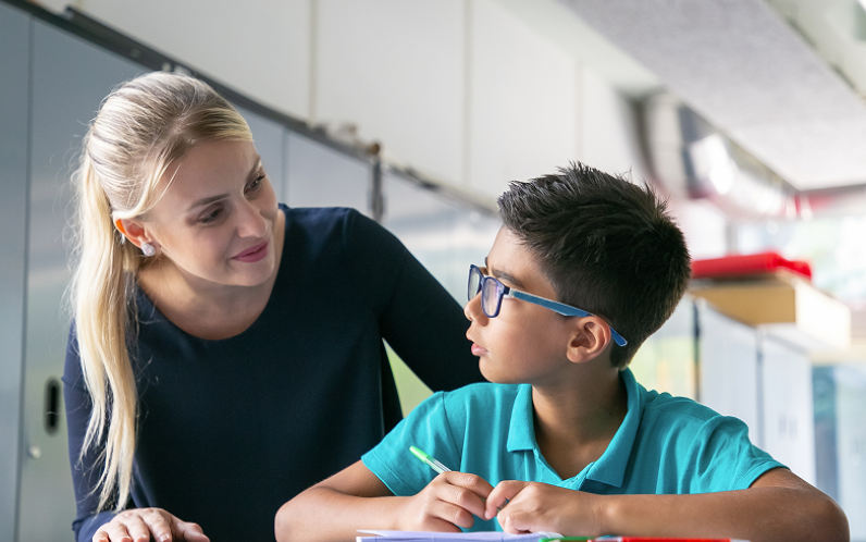 Struggling in School? How the Best Tuition Centre in Singapore Can Help
