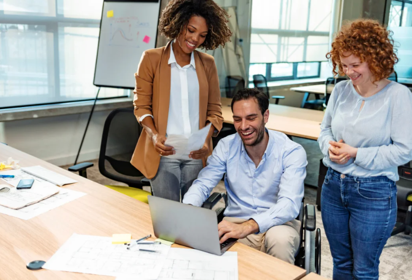 What Your Job Description Says About You Before Candidates Even Apply