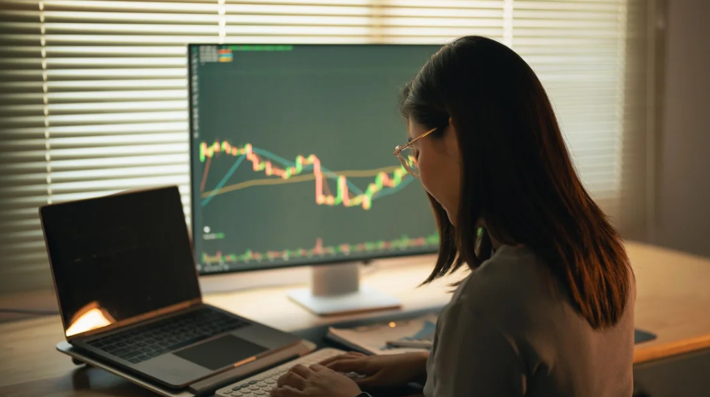 A Comprehensive Guide to Choosing the Best Forex Copy Trading Service